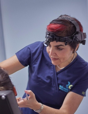 Cale&ntilde;a llega a la Academia Europea de cirug&iacute;a pl&aacute;stica facial