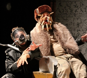 El Idiota de Chern&oacute;bil en Univalle