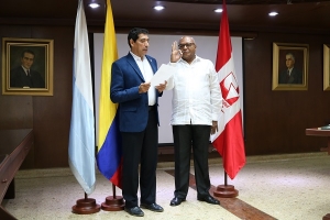 Se posesiona director del Programa Editorial