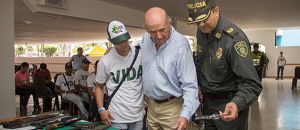 J&oacute;venes de pandillas firmar&aacute;n pacto con la ciudad