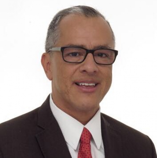 Nuevo director de Colciencias es egresado de Maestr&iacute;a en Administraci&oacute;n