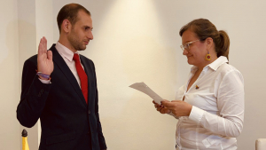 Estudiante de doctorado, designado director regional del Departamento de Prosperidad Social