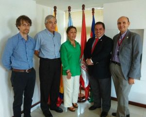 Univalle, CIAT y Biotec se unen para trabajar en biotecnolog&iacute;a