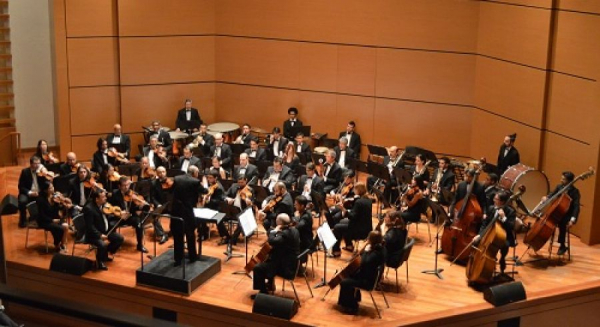 Este jueves, la Filarm&oacute;nica le canta a Univalle