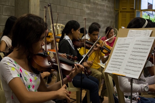 Cursos de extensi&oacute;n de la Escuela de M&uacute;sica