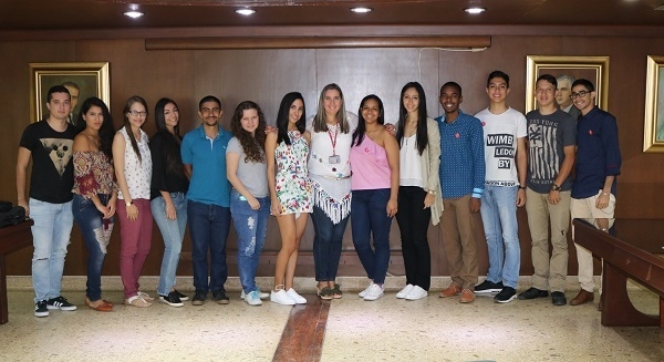 Estudiantes de la U salen por el mundo